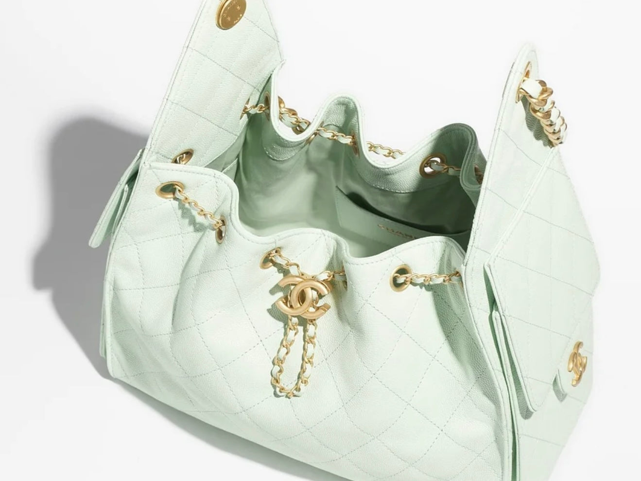 CHANEL 25 Small Handbag