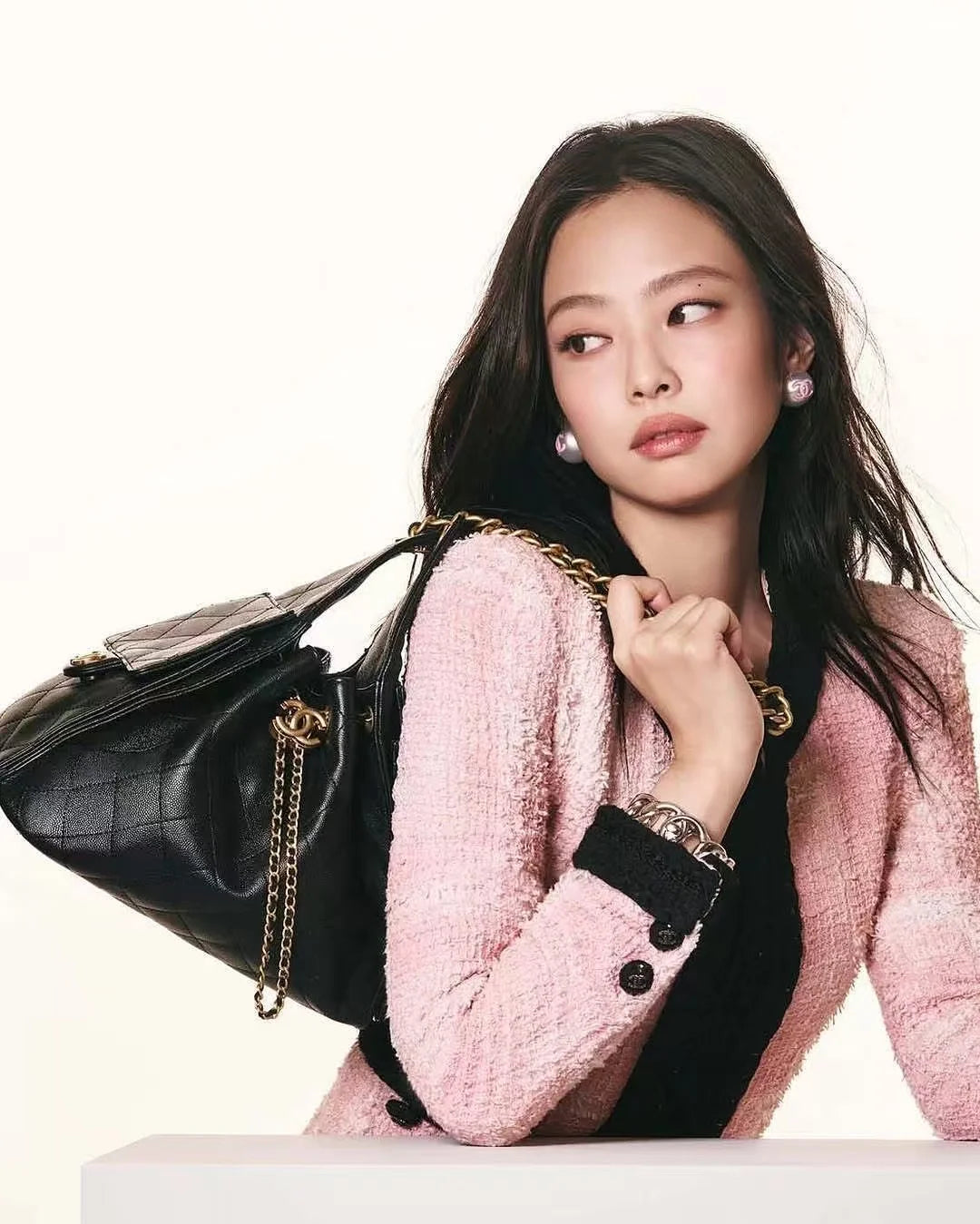 CHANEL 25 Small Handbag