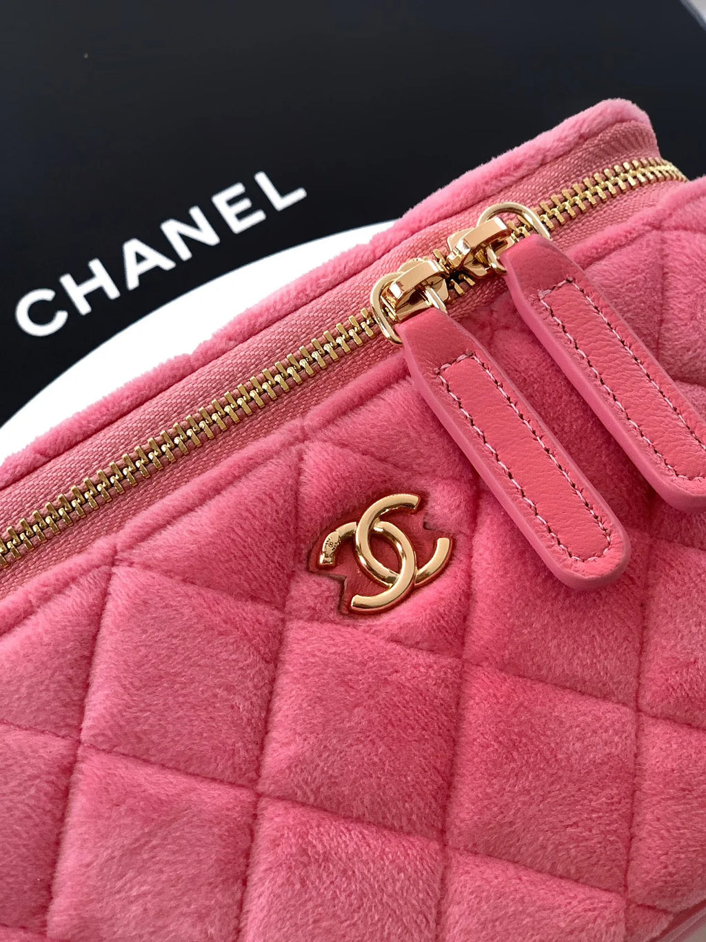 New Chanel 25B box bag