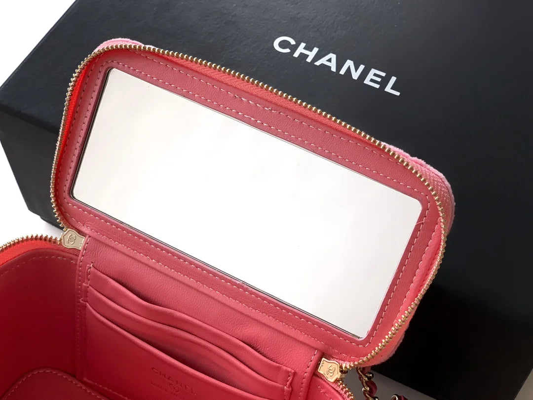 New Chanel 25B box bag
