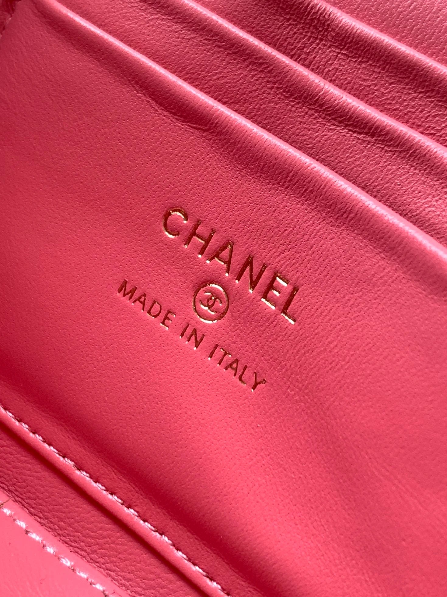 New Chanel 25B box bag