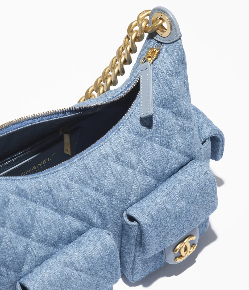 Chanel 25C explosive denim AS5302